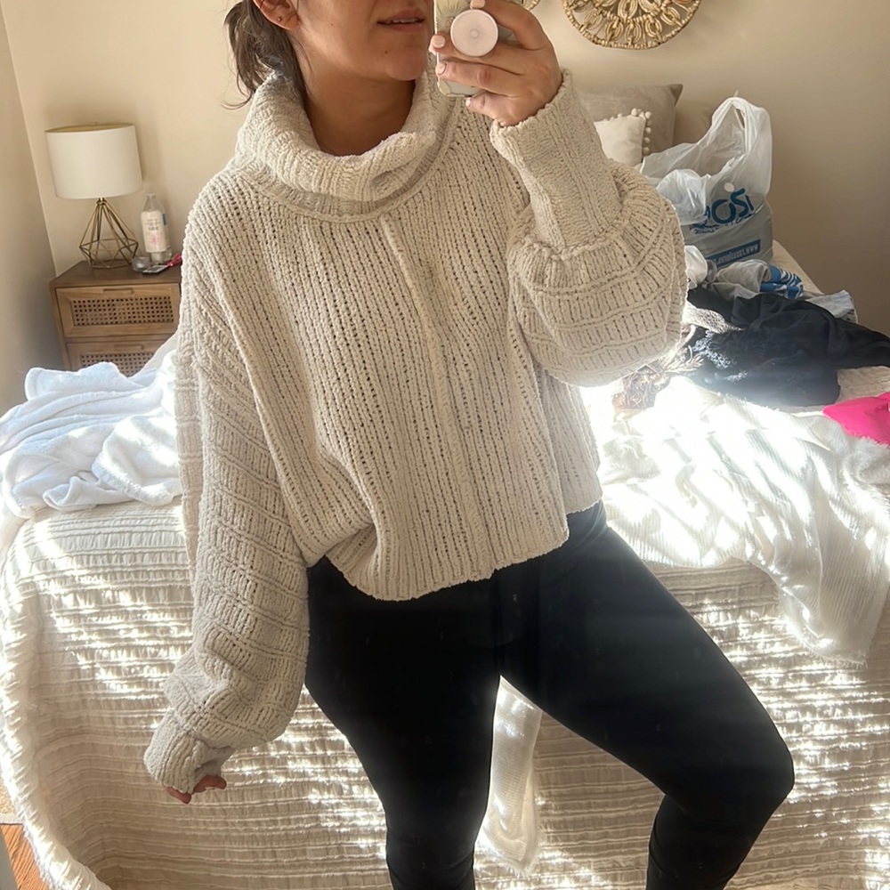 SOLD❌Free People sweater